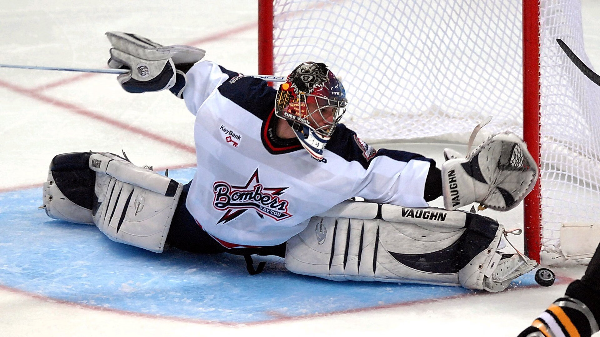 科维托娃在MAD比赛中爆冷，刷新纪录引发热议！赢得满堂喝彩